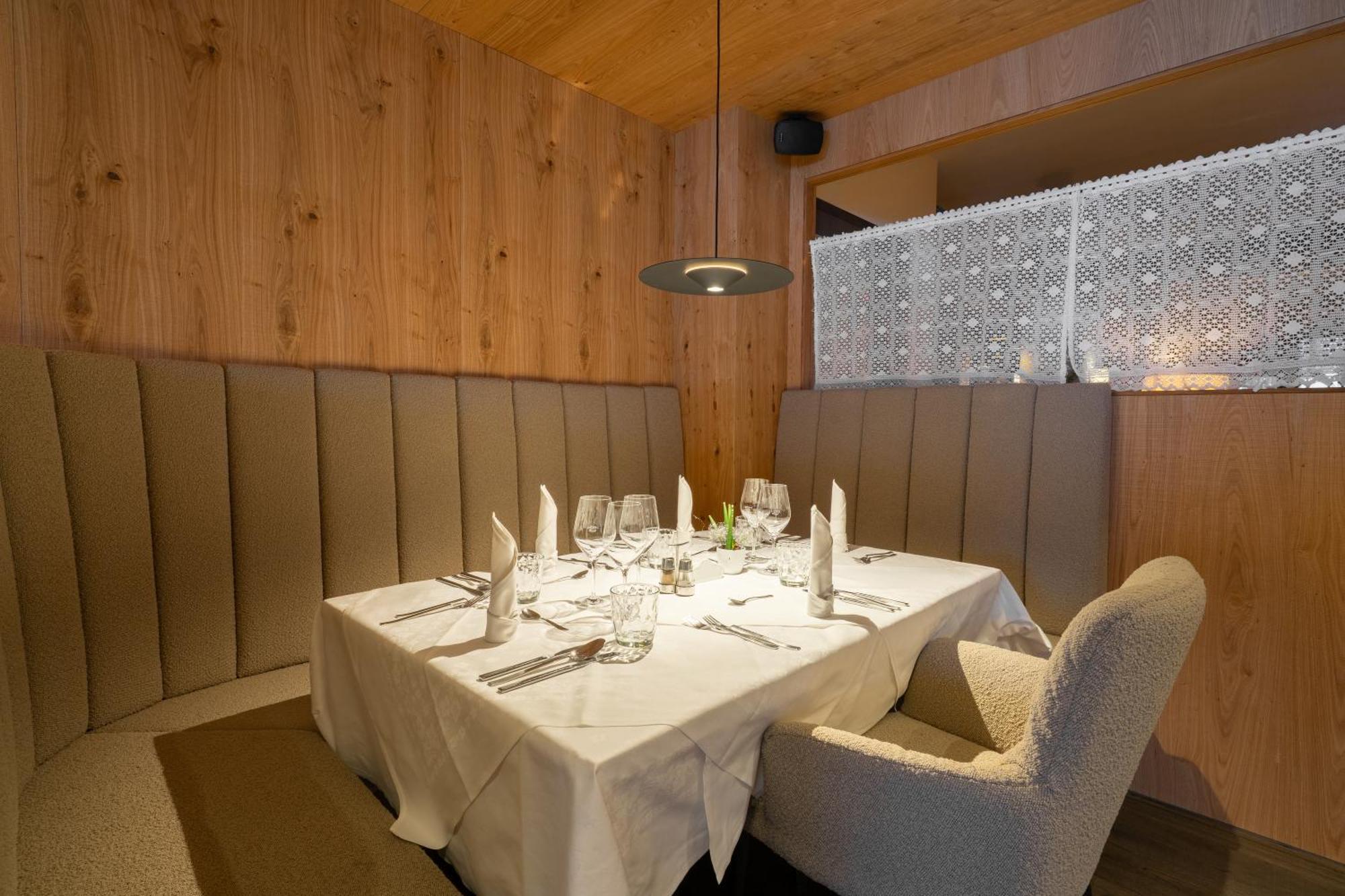 Hotel Krondlhof Bruneck Exteriör bild