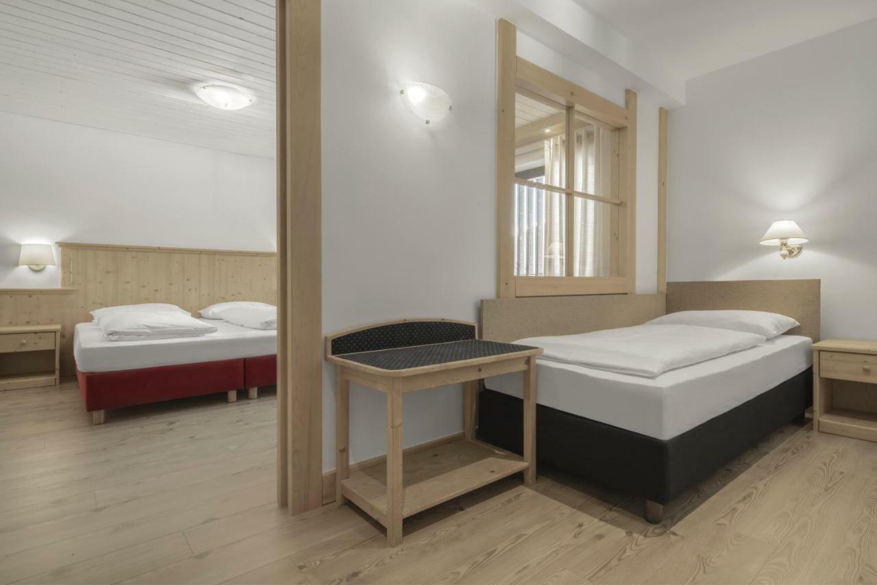 Hotel Krondlhof Bruneck Exteriör bild